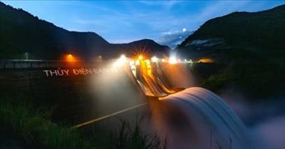 NANGLUONGVIETNAM.VN: Nhà máy Thủy điện Bản Vẽ đã ứng phó như thế nào trong lũ đặc biệt lớn?