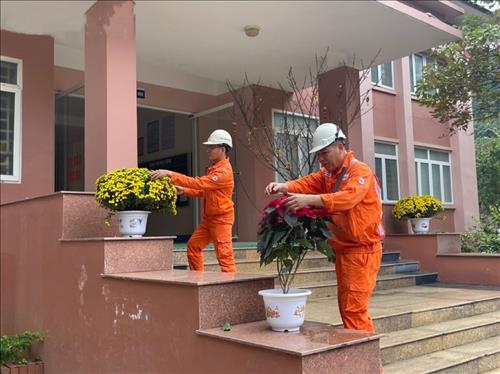 VIDEO: Những ngày xuân tại Nhà máy Thuỷ điện Bản Vẽ