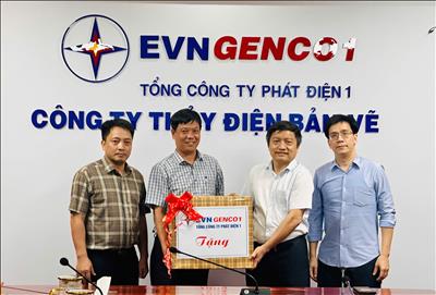 Chủ tịch HĐTV EVNGENCO1 thăm, động viên người lao động Thủy điện Bản Vẽ dịp Giỗ Tổ Hùng Vương năm 2026